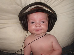 happy_baby_headphones